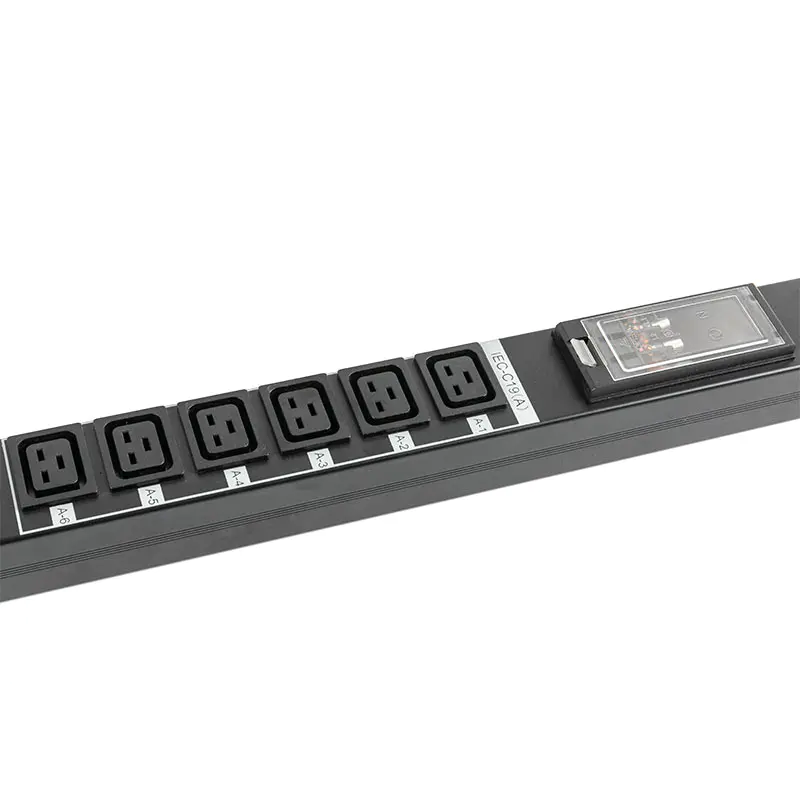 PDU gắn tủ rack thông minh eco dạng đứng TCP/IP có cảm biến, 20 ổ cắm C13 C19